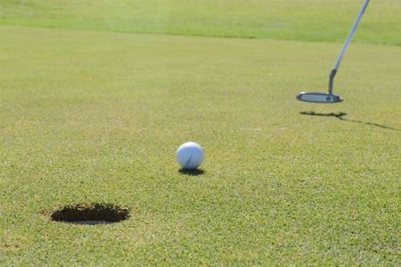 9 holes and short courses